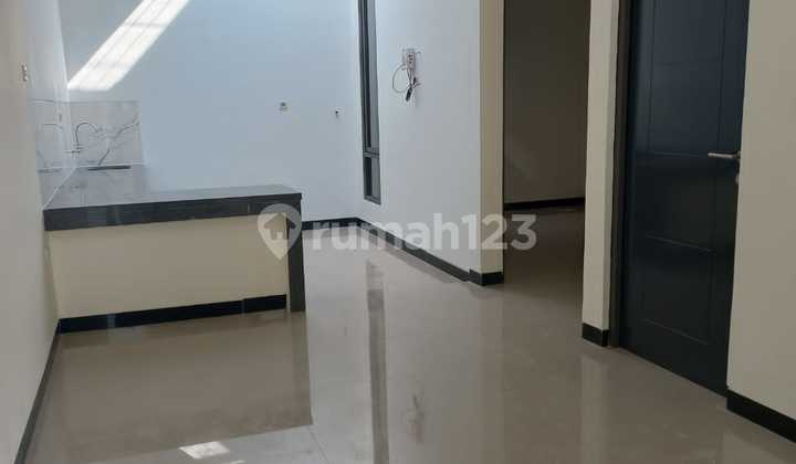 Rumah Baru Murah Siap Huni Cantik di Taman Kopo Indah 5, Bandung