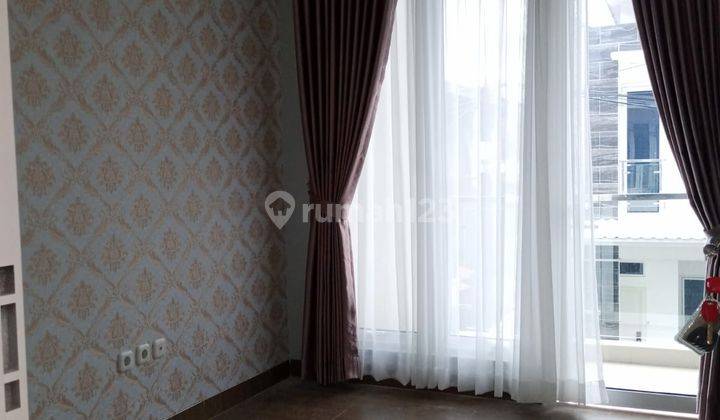 Rumah Mewah 2 Lantai Di Pondok Labu Jakarta Selatan SHM - Sertifikat Hak Milik 8