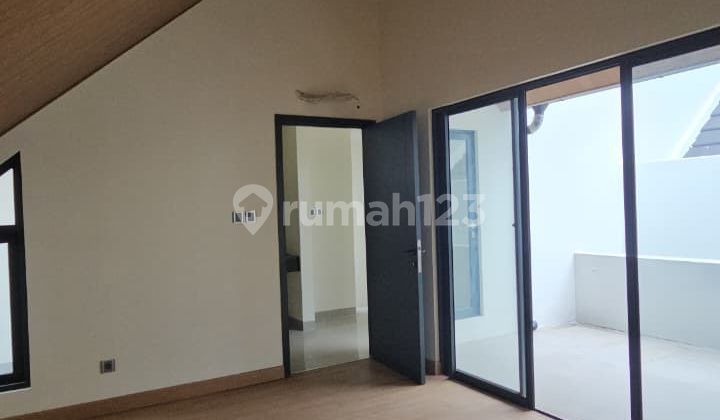 For Rent House in STROZZI Size 8x12 Ready to Occupy 2