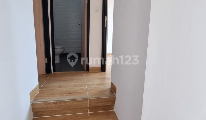 For Sale. House in Cendana Peak, Karawaci. Nice House. 2