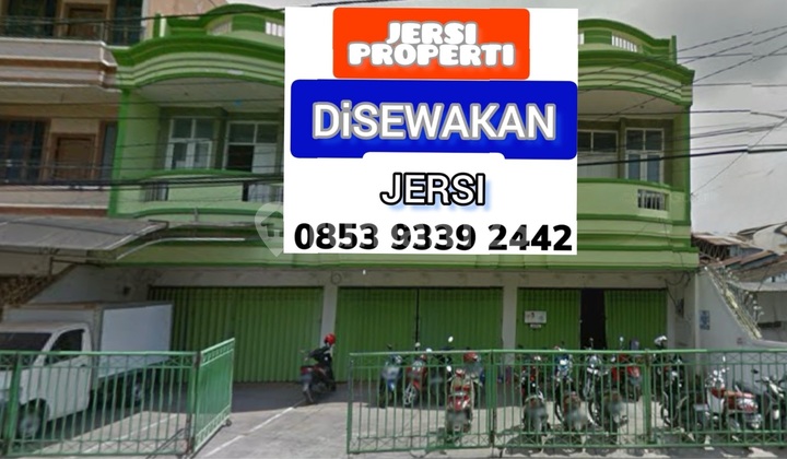 Rent 3 Shop Units Combined into 1 Guaranteed Profit Best Price in Central Traffic Samarinda 0198 1