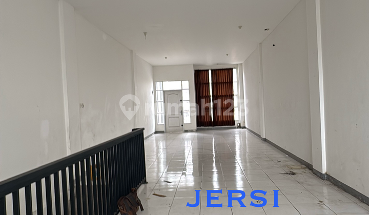 For Rent: New Strategic Location Shop House, Vacant, Promising Business Prospects, Samarinda Seberang 8882 2