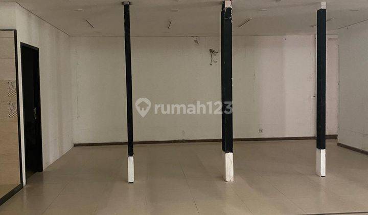 Dijual Rumah Tempat Usaha Jl S.parman 3