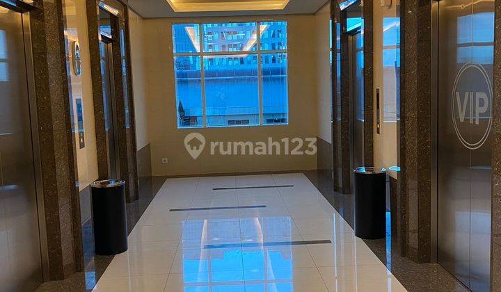Space Kantor Tengah Kota Dalam Office Building 4