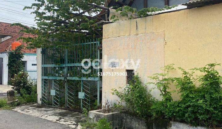 Rumah Tengah Kota Dahlia Utara 1