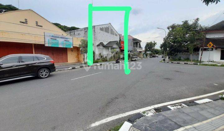 Rumah Burung gudang Tengah Kota Blora Jual Murah 1