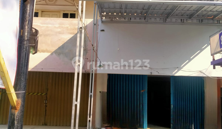Dijual/Sewakan Ruko 3 Lantai di Jl Tlogosari Raya, Pedurungan Semarang 1