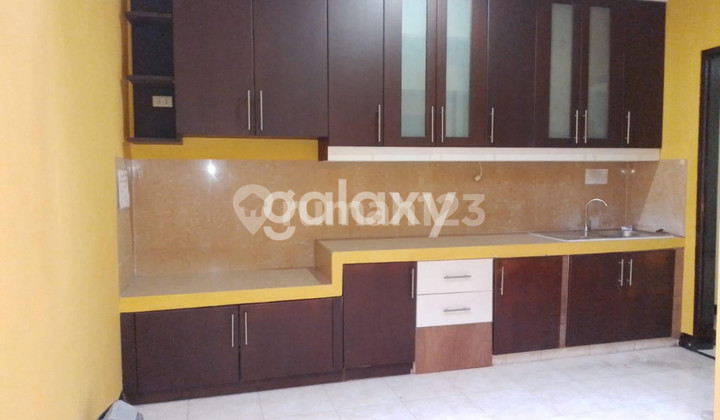 Dijual Rumah di Perum Graha Wahid 1