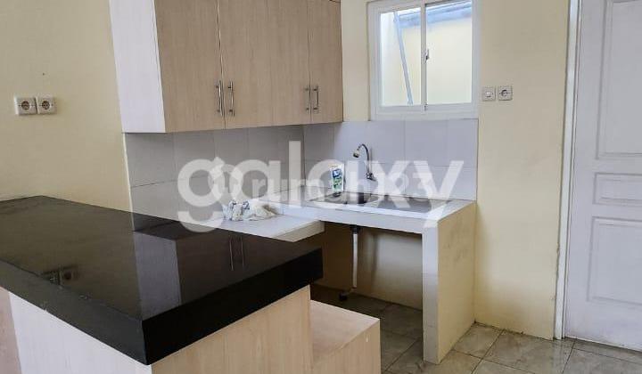 For Sale House on Jl. Grand Valley Park Pudak, Banyumanik 2