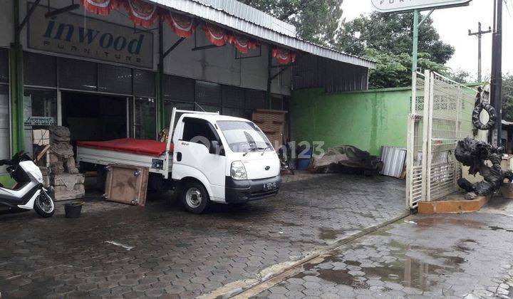 Gudang Dan Toko Pinggir Jalan Raya Perintis Kemerdekaan 1