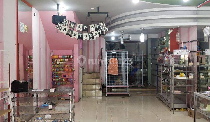 Ruko 2 lantai di Pinggir Jalan Raya 2