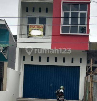 Ruko 2 lantai di lokasi pintu masuk perumahan  1