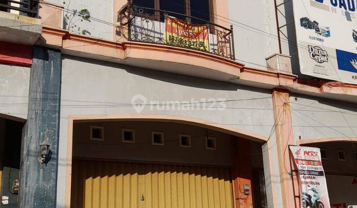 Ruko 2lantai di pinggir jalan raya yg strategis  1