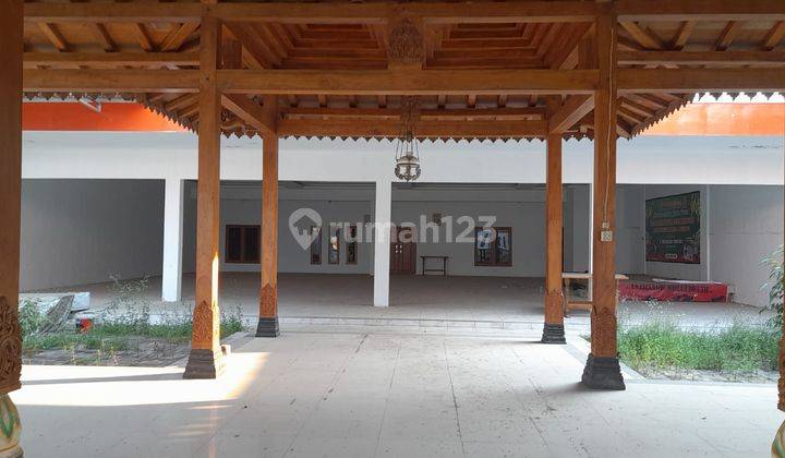 Jual Ruang Usaha/Ruang serba guna di pinggir jalan raya  1