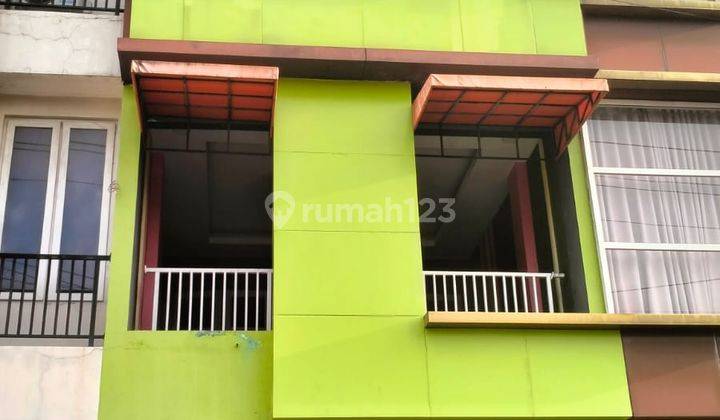 Dijual / Disewakan Ruko 3 Lantai Di Pinggir Jalan Raya  1