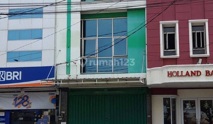 Dijual cepat Ruko 3lantai di jalan raya Ngaliyan  1