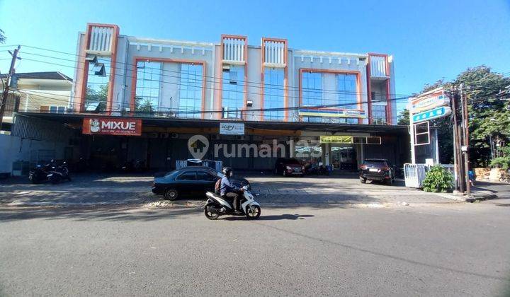 Ruko 3lantai di tengah kota Semarang  1