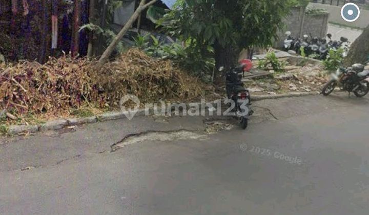 Strategic Land by the Main Road in Ngaliyan Area 1