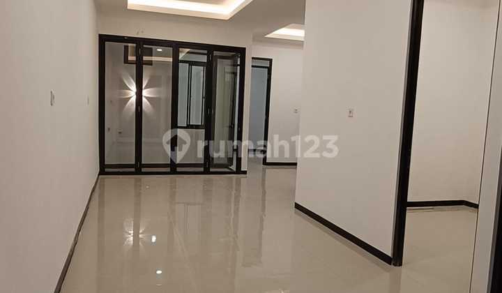 New Beautiful House, Ready to Occupy, and Front Road Allows for Smooth Car Turnaround in North Semarang 2
