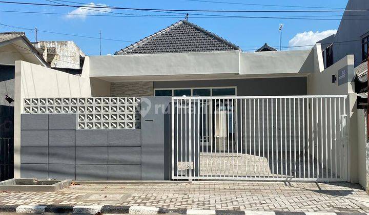 Rumah Siap Pakai Di Tengah Kota  1