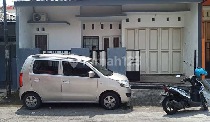 Rumah Di Tengah Kota 1