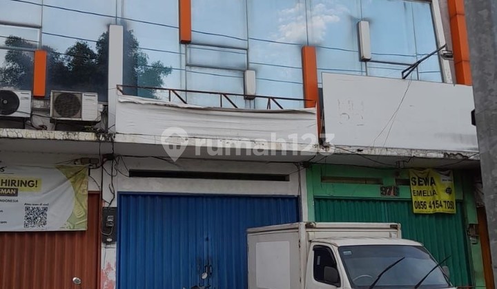 2-Story Shop House by the Main Road in West Semarang Area 1