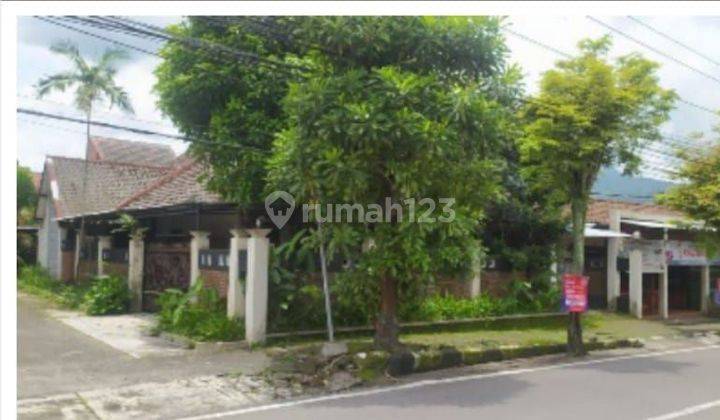 Dijual Cepat Rumah Pinggir Jalan Raya Yg Strategis  1