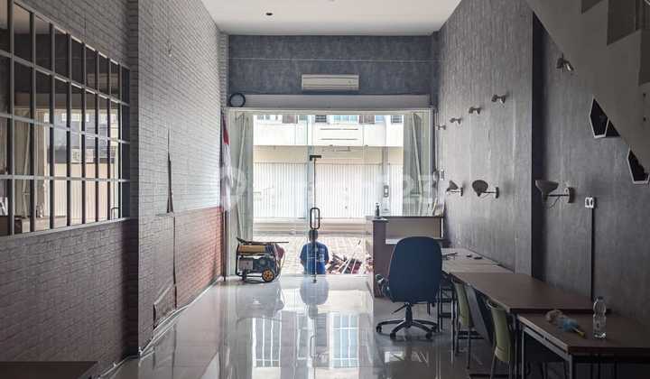 Ruko 2lantai Di Bizpark Madukoro Raya 2