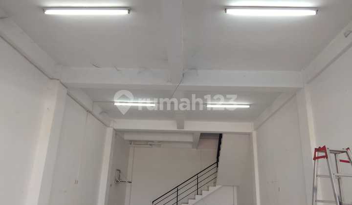 Ruko 2Lantai Cocok Utk Kantor dan Usaha di Semarang Timur 2