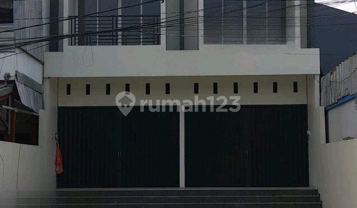 Ruko 2Lantai Gandeng di Pinggir Jalan Raya Yg Ramai dan Strategis 1