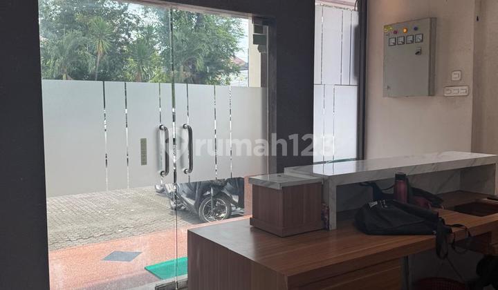 Ruko 3 Lantai Di Jln Pemuda Yg Ramai Dan Strategis 2