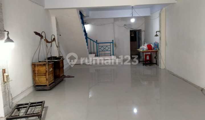 Ruko 3lantai Cocok Utk Kantor / Usaha Di Tlogosari Raya 2