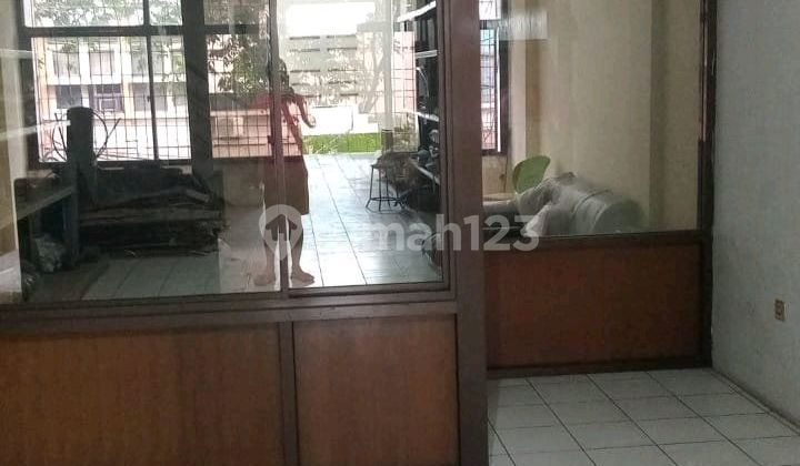 Ruko 3Lantai Dekat Pasar Johar di Tengah Kota Semarang 2
