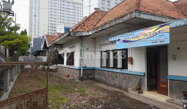 House / Business Space Suitable for Cafe, Culinary, Clinic, Office, Salon / Bridal in Semarang City 3 Minutes to Simpang Lima 1