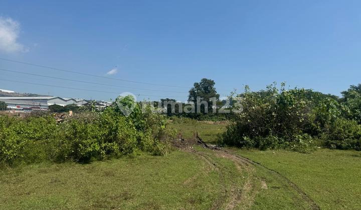 Quick Sale of Industrial Land in Kic Ngaliyan 2