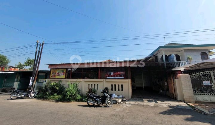 Rumah Bagus Dan Siap Pakai Di Pinggir Jalan Raya Daerah Semarang Selatan 1