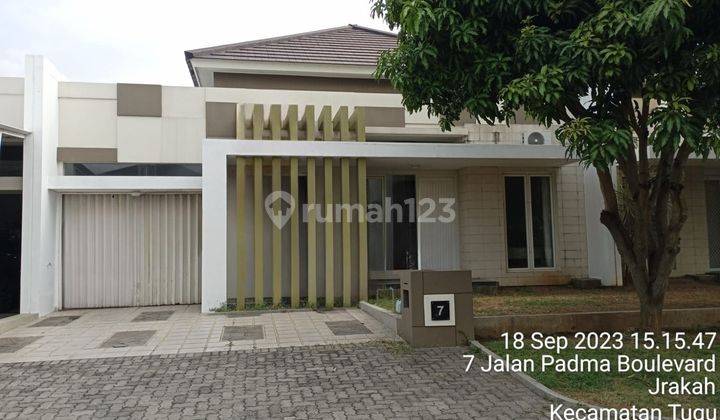 Sewa Rumah Bagus Semi Furnish Di Graha Padma  1