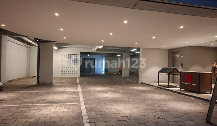 Tempat Usaha Cocok Utk Cafe, Resto, Klinik Kecantikan, Kantor / Bank di Pinggir Jalan Raya Daerah Candisari