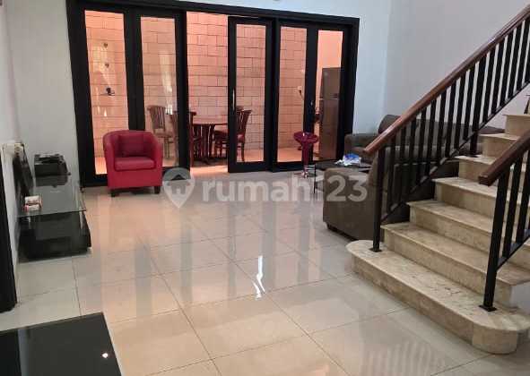 Rumah Bagus Full Furnished Dekat Universitas Binus dan Dekat Pusat Kota 2