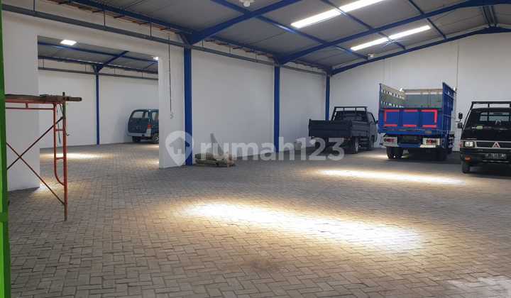 Good and Ready to Live In Warehouse in Lik Genuk 2