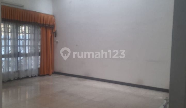 Rumah Bagus Dgn Halaman Depan Dan Belakang Yg Luas Di Sompok 2