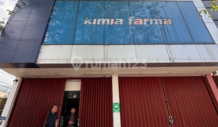 Ruko 2 Lantai Bagus Dan Siap Pakai Di Pinggir Jalan Raya Yg Ramai Dan Strategis 1