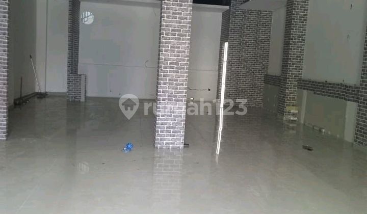 2-Story Shop House, Good and Ready to Use in the Center of Semarang City 2