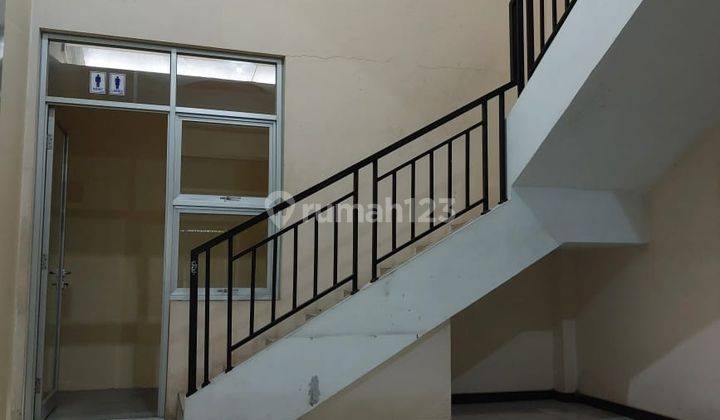 Disewakan Ruko Jalan Patimura Semarang 2