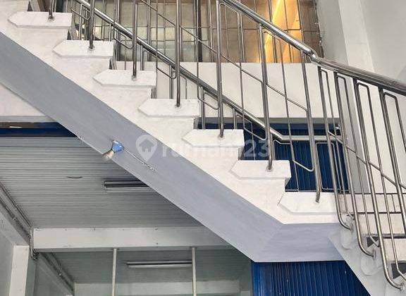 Ruko di jl mt haryono semarang 6