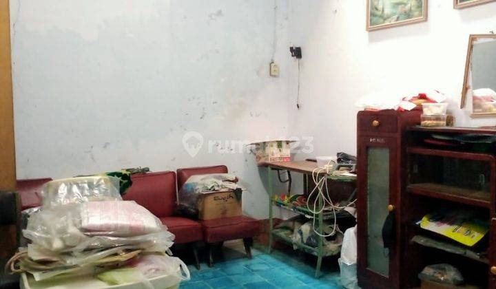 Dijual Rumah Hitung Tanah di Salemba Matraman Gang T 2