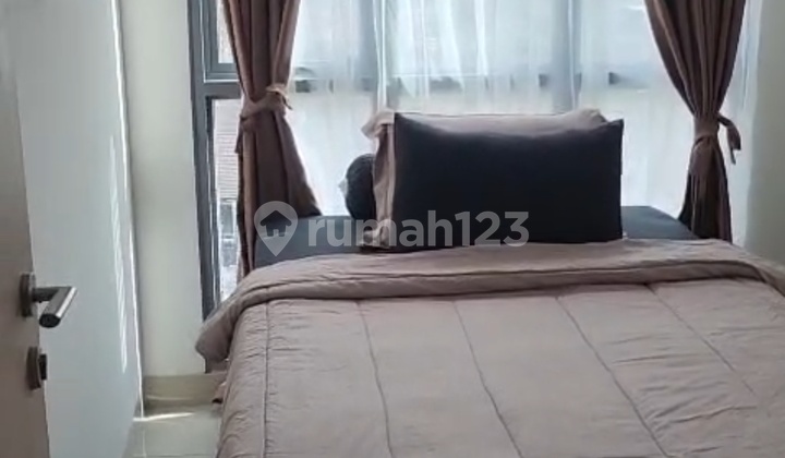 Disewa Apartemen Embarcadero Bintaro Suite 3 Kamar Full Furnished 2