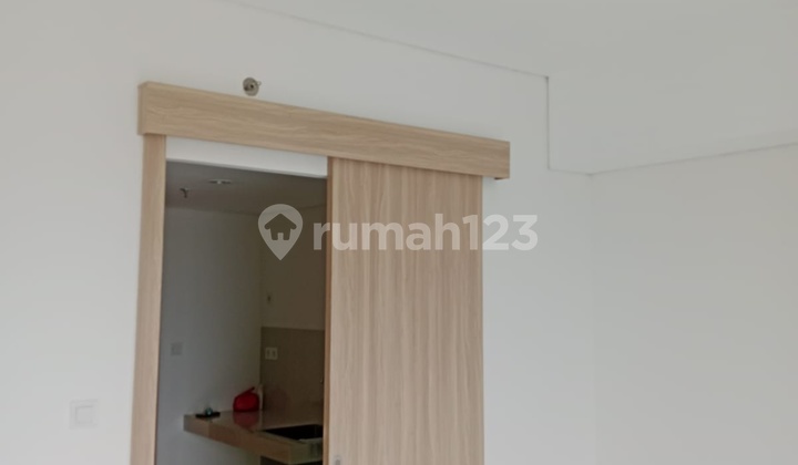 Dijual Embarcadero Bintaro Suite 1 Kamar Luas 32 Sqm Non Furnished