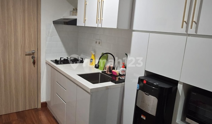 For rent: Embarcadero Bintaro suite 1 bedroom fully furnished (minimum lease 3 months).