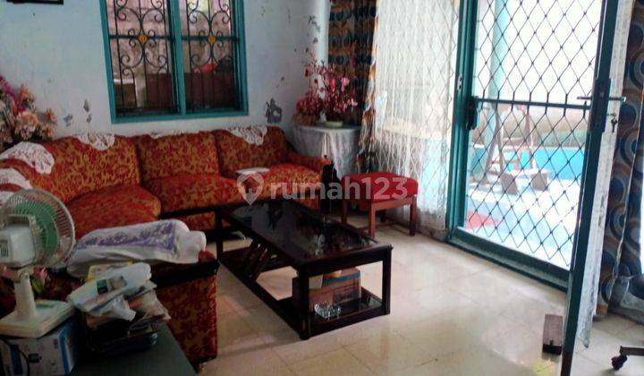 Dijual Rumah Hitung Tanah di Salemba Matraman Gang T 1